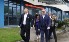 熱烈歡迎意大利圭迪佐洛市市長一行蒞臨我司參觀！